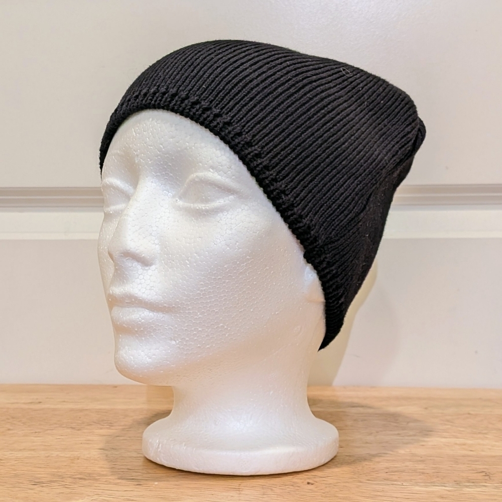 NWOT Beckwoman Unisex 100% Thai Cotton Black Coloured Beanie